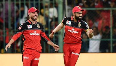 'How many IPL hundreds have you scored': AB de Villiers 'fed up' with criticism of Virat Kohli's strike rate