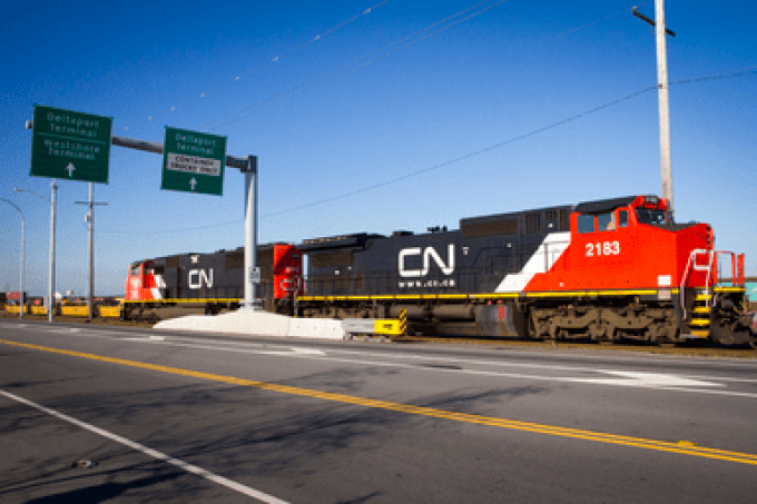 Canadian government invokes 'red tape rule' to prevent rail strike - The Loadstar