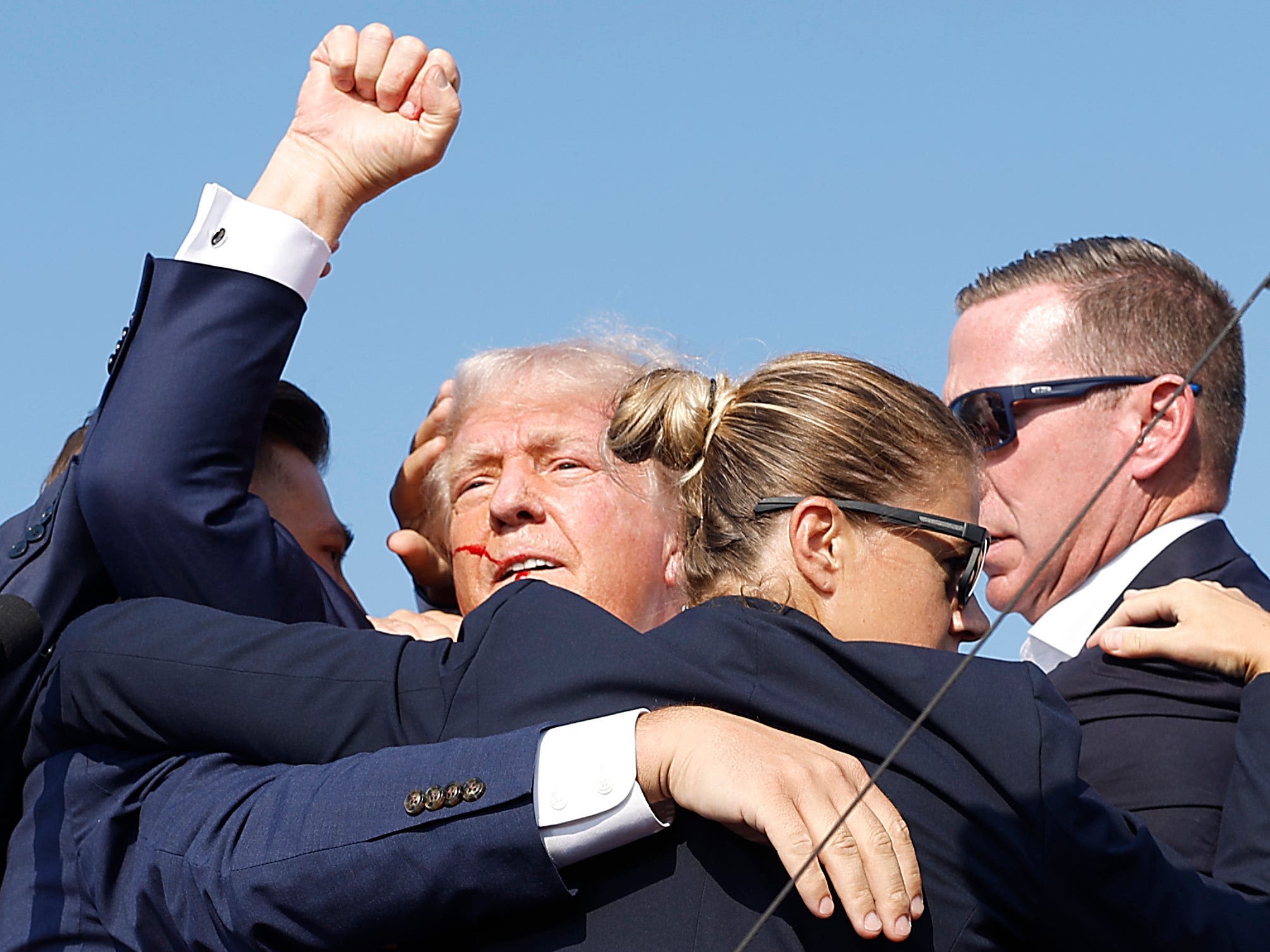 Local officer encountered Trump rally gunman on roof moments before shooting but retreated: report