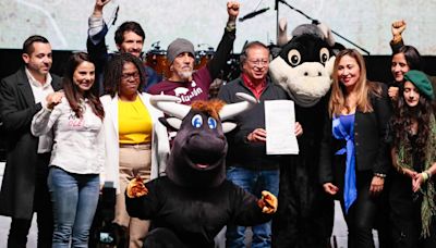 Ya es oficial: presidente Petro sancionó ley que prohíbe las corridas de toros