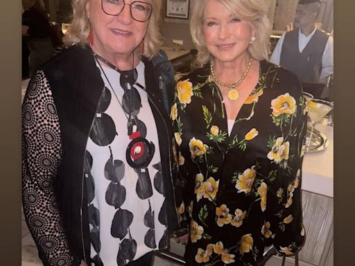 Martha Stewart tells Donna Kelce she looks great with Taylor Swift at Chiefs games