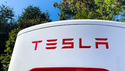 Elon Musk laid off the Tesla Supercharger team; now he’s rehiring them