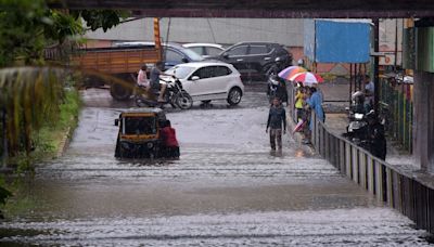 Weather update: From Delhi to Gujarat; Monsoon rains cause waterlogging, disrupt normal life | Watch videos | Today News
