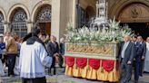 La procesión del Corpus en Gijón, entre flores