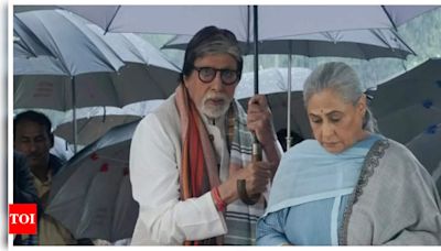 Amitabh Bachchan and Jaya Bachchan offer prayers for flood-affected people during monsoon | - Times of India