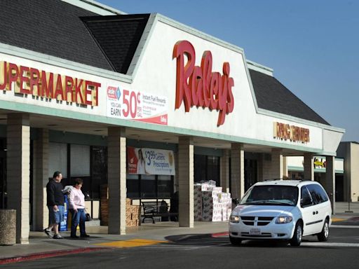 Locales de Raley’s y Save Mart en Modesto serán finalmente ocupados. ¿Quién se muda?