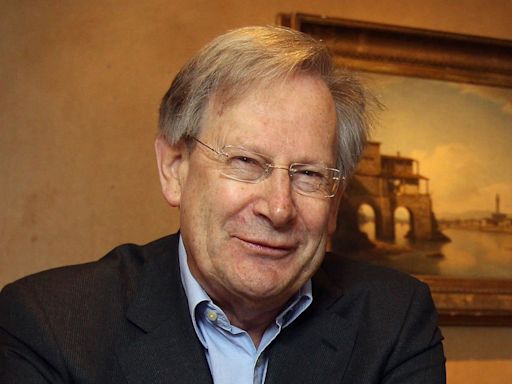 Sir John Eliot Gardiner starts new orchestra and choir after assault allegation