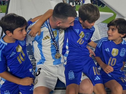 El inesperado pedido que le hizo Thiago a Lionel Messi en medio de los festejos por la Copa América