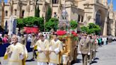 Segovia vuelve a rendir honores al Santísimo en la fiesta del Corpus Christi