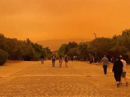 Bevölkerung klagt über Atemprobleme Athen von Sahara-Staub-Wolke eingehüllt