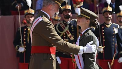 La Princesa de Asturias es nombrada alférez en su adiós a la Academia de Zaragoza