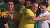 Bolsonaro aparece em vídeo com Ramagem e reafirma apoio ao aliado após áudio investigado pela PF