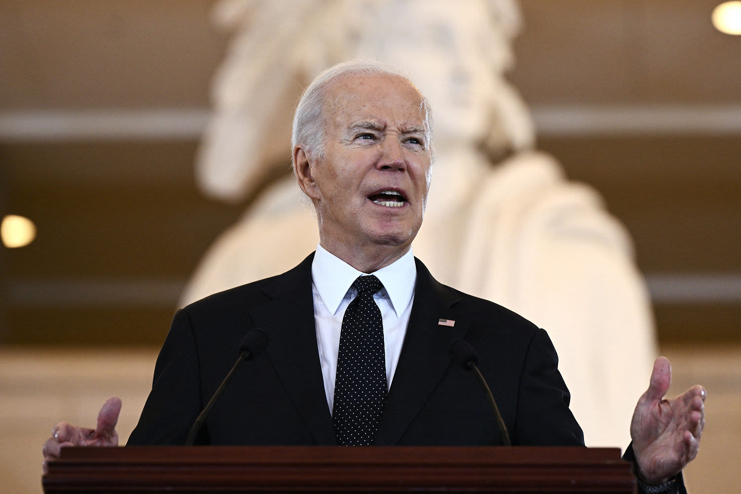 Biden condemns antisemitism at Holocaust remembrance ceremony