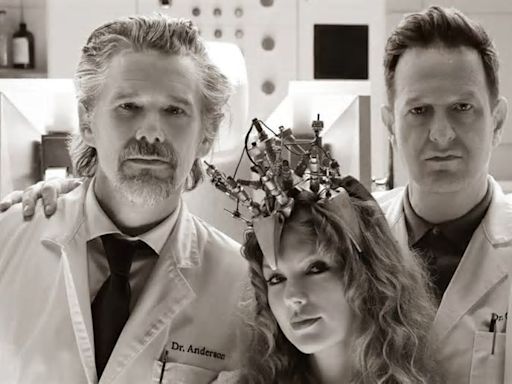 Taylor Swift comparte con Ethan Hawke y Josh Charles, actores de ‘Dead Poets Society’, en el video musical de ‘Fortnight’