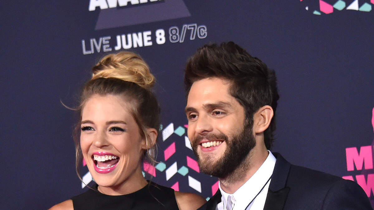 Thomas Rhett Reveals The Name Of The One Thomas Rhett Song His Wife Hates | KAT 103.7FM | Hoss Michaels