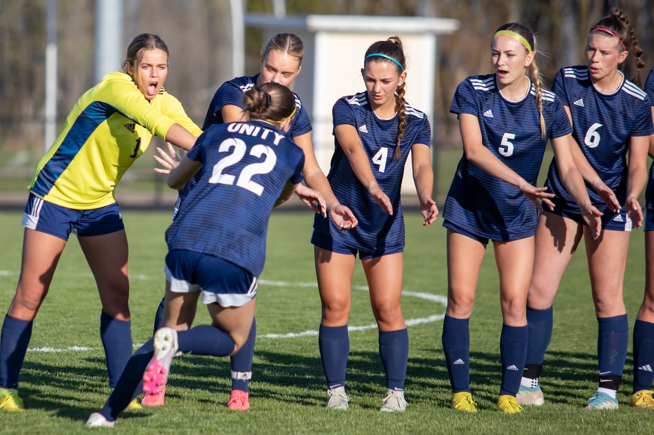 West Michigan teams dominate Week 4 girls high school soccer state rankings