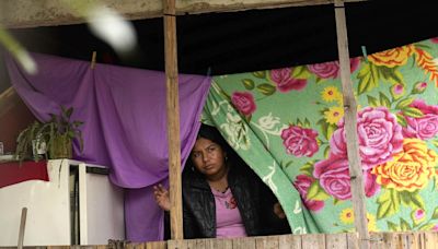 Los chats borrados y el hallazgo de la zapatilla de Loan: quién es Macarena, la hija de Laudelina Peña