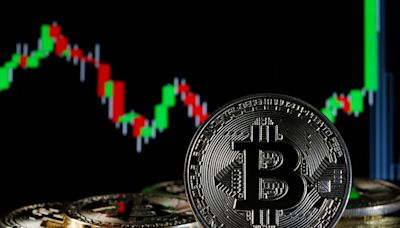Bitcoin Back Under $30,000, Ether Drops Below $2,000 As Bearish Crypto Sentiment Returns