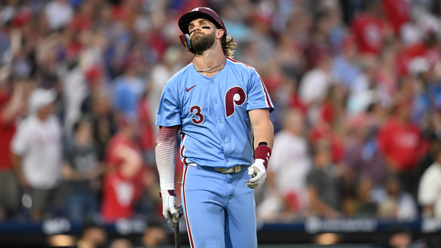 Bryce Harper Now Injured as Phillies’ Night Turns From Bad to Worse