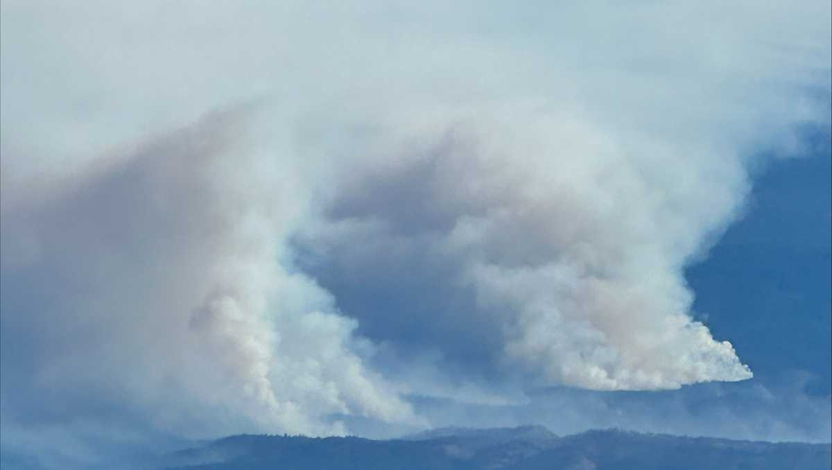 Crozier Fire Updates: El Dorado County wildfire threatens thousands of structures