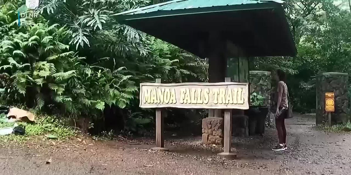 First responders assist hikers in 2 separate rescues on different Oahu trails