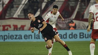 Huracán empató con Estudiantes y sigue puntero