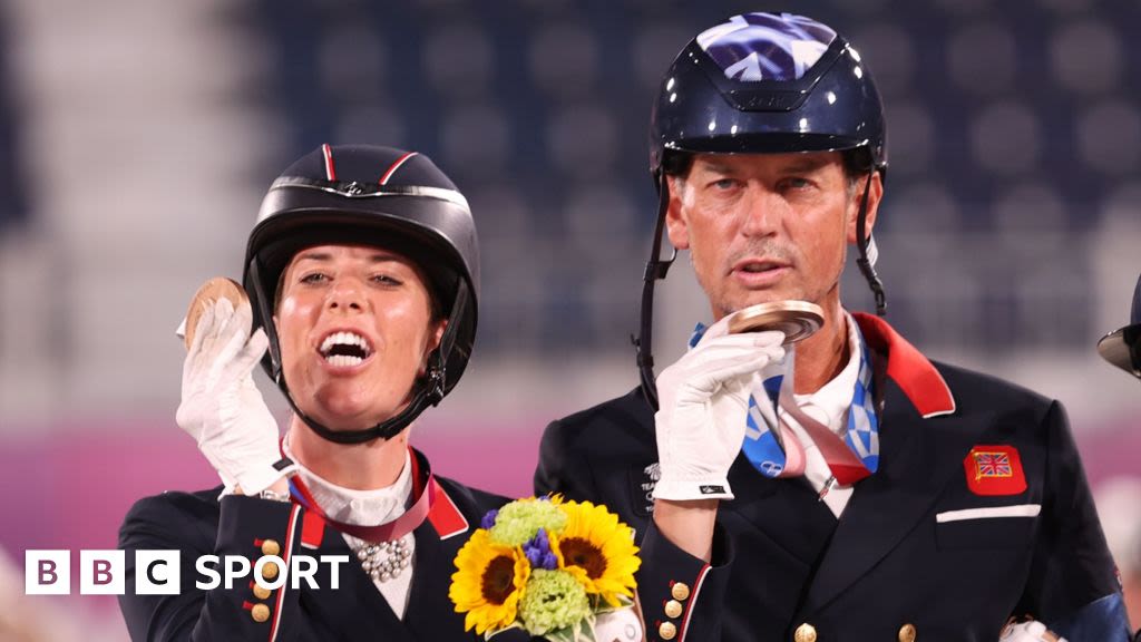 Charlotte Dujardin: Dressage star condemned by GB team-mate Carl Hester