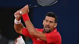 Djokovic dá 'pneu' em estreia de 53m e pode rever Nadal - TenisBrasil