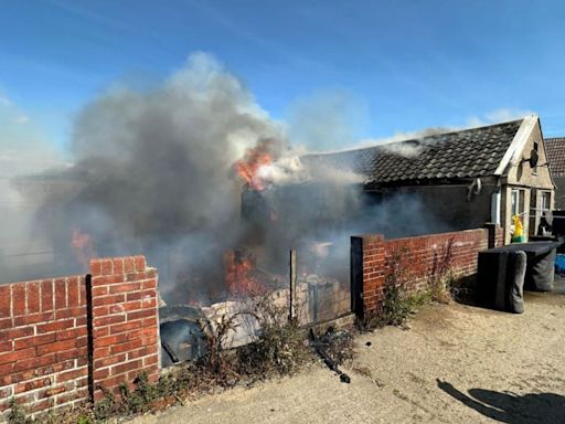 Farage vows to visit constituency to see homes hit by fire | ITV News