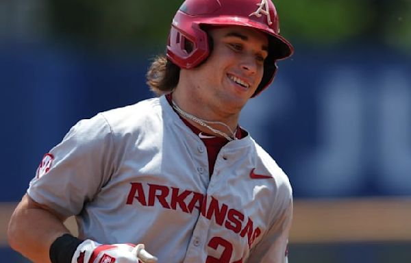 Arkansas exits SEC Tournament after 9-6 loss to Kentucky