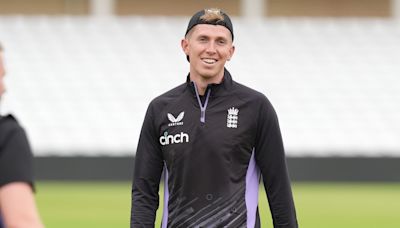 Zak Crawley ready to embrace England’s ‘changing of the guard’ at Trent Bridge