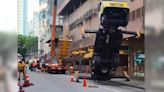 黃渤新片九龍城拍攝出意外 升降台倒塌8工作人員受傷