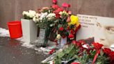 Foreign diplomats pay tribute to Russian opposition leader Boris Nemtsov