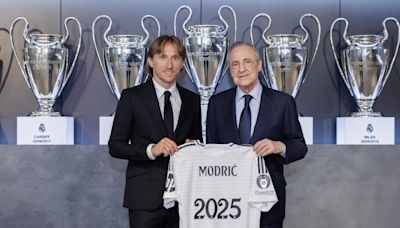 El croata Luka Modric seguirá jugando para el Real Madrid hasta 2025 - El Diario NY