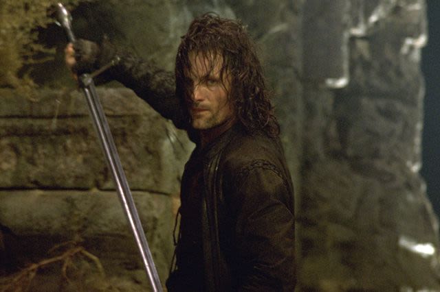 Viggo Mortensen asks Peter Jackson if he could use Aragorn sword in recent film, reacts to new “Lord of the Rings” movie