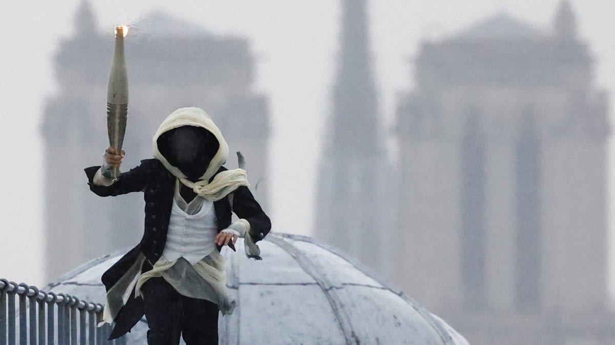 Who's the final Olympics torchbearer and why do they look like an Assassin's Creed character?