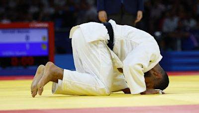 Judoca de Argelia es descalificado en París por sobrepeso