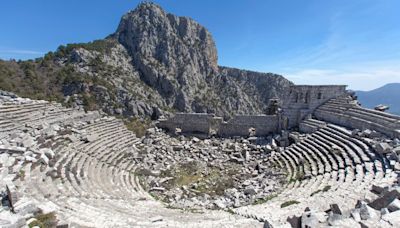 The hidden ‘eagle’s nest’ city that Alexander the Great couldn’t conquer | CNN