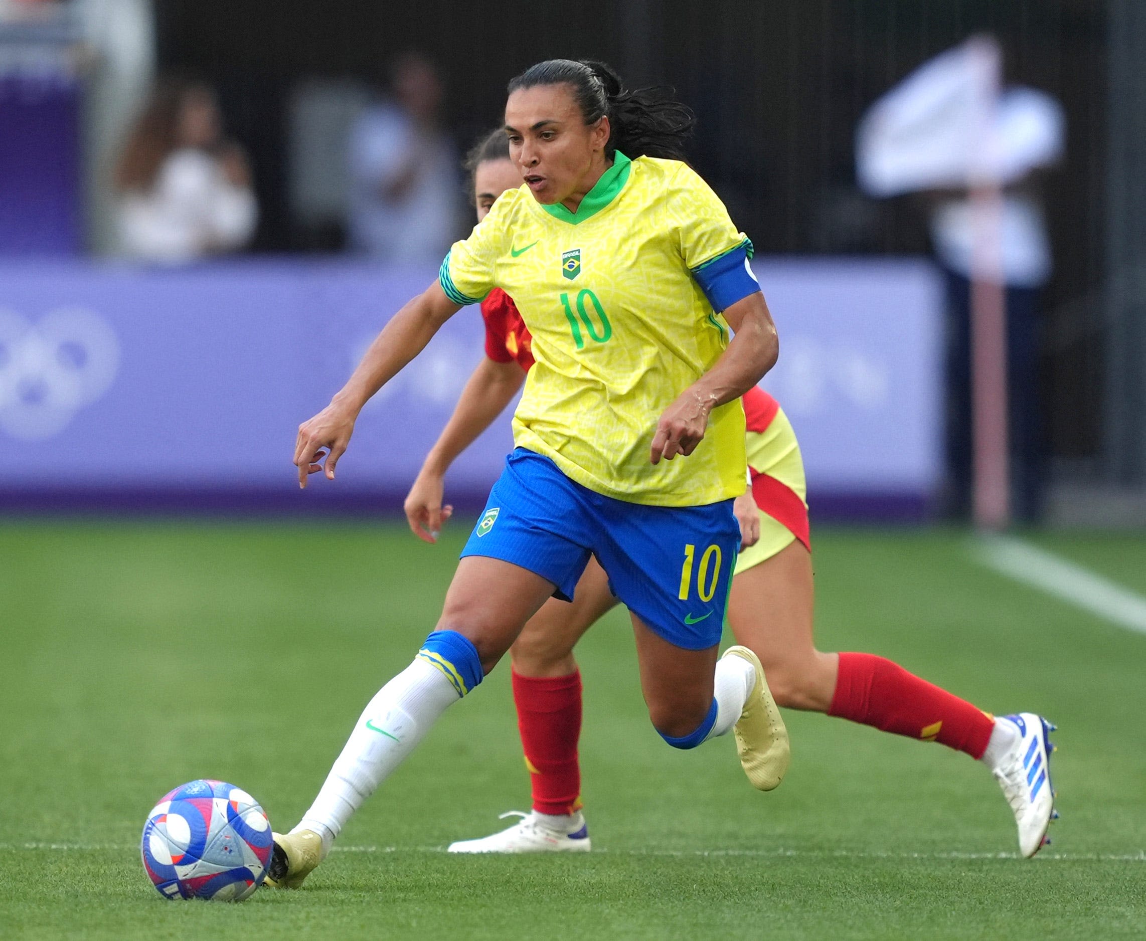 Marta gets fitting sendoff, playing her last game for Brazil in Olympic final