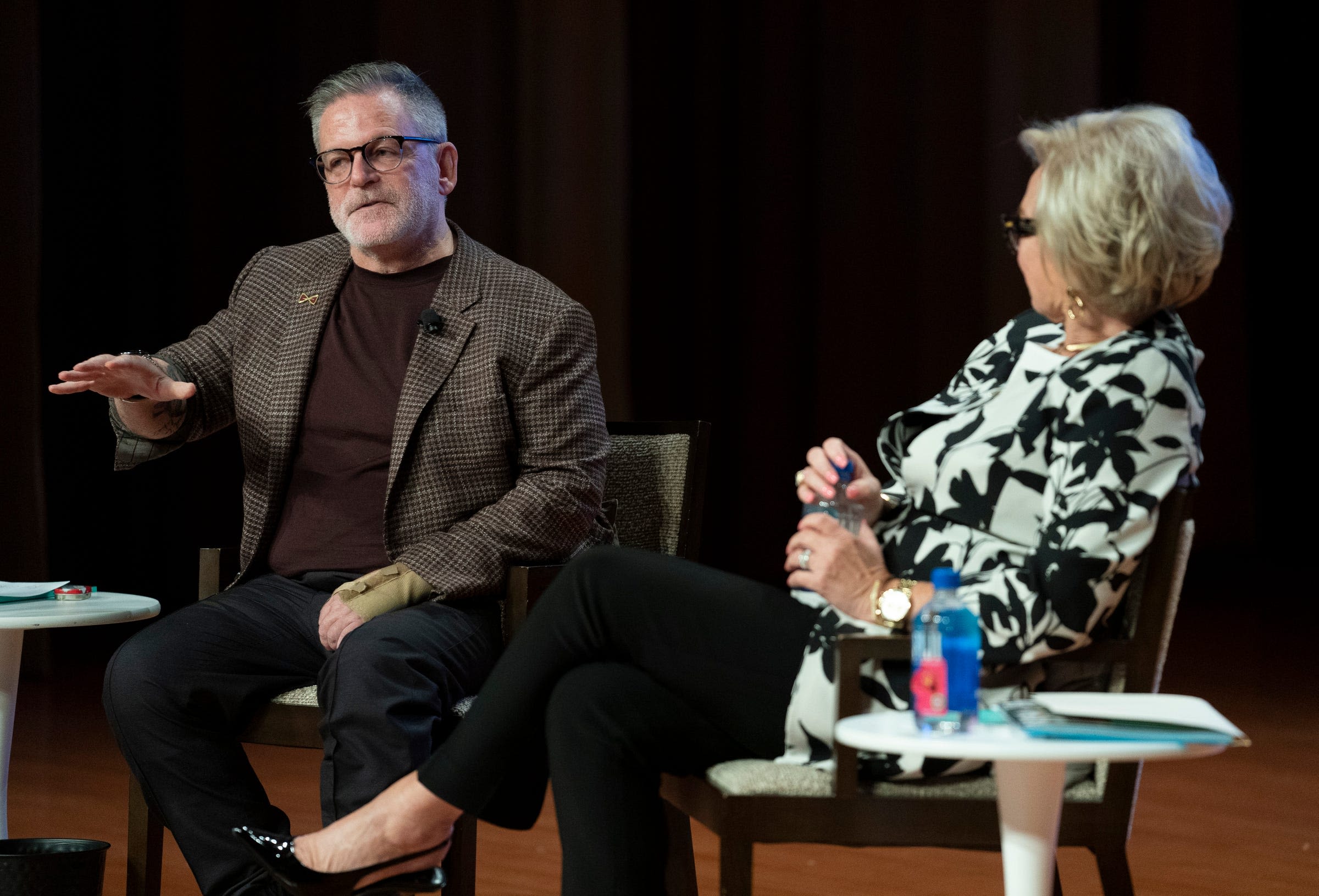 Dan Gilbert takes questions, shares meaning behind his forearm tattoo at event