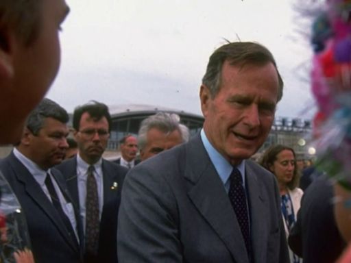 Author thinks new book on George H.W. Bush should be 'mandatory' for all working in D.C.