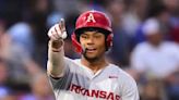 Arkansas picks up statement win to open series at Kentucky