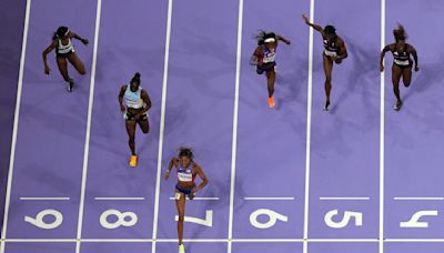 Harvard graduate Gabby Thomas sprints to 200-meter gold medal for the United States by a big margin