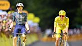 Jonas Vingegaard outsprints Tadej Pogačar to claim victory on stage 11 of the Tour de France