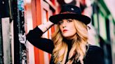 Elles Bailey: "I've never been interested in fame. I just want to make good music that can help people"