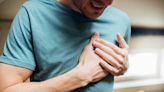 “Sin aviso previo”: ¿por qué una persona aparentemente saludable puede morir de un infarto? - La Tercera