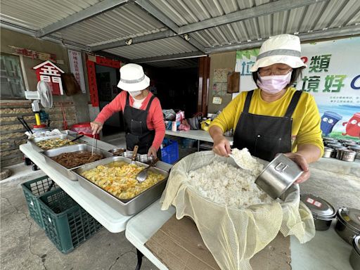 金門雷雨來襲供餐場域淹水明起整修 上百長者被迫停餐