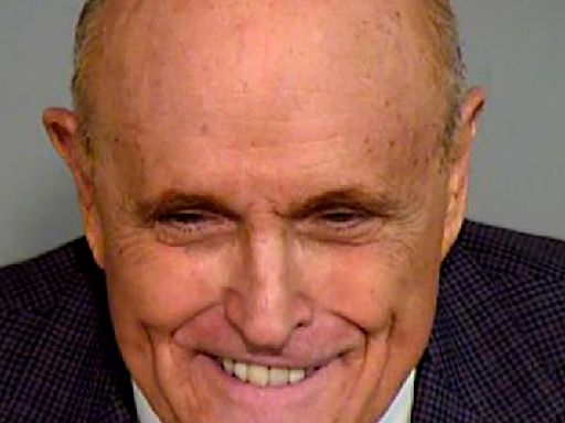 Procesan a Rudy Giuliani en Arizona por fraude electoral en 2020
