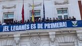 Isabel Díaz Ayuso recibe a los héroes del ascenso del Leganés - MarcaTV