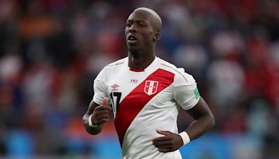 ¡Se suma al equipo! Luis Advíncula llegó a Lima y ya concentra con la Selección Peruana